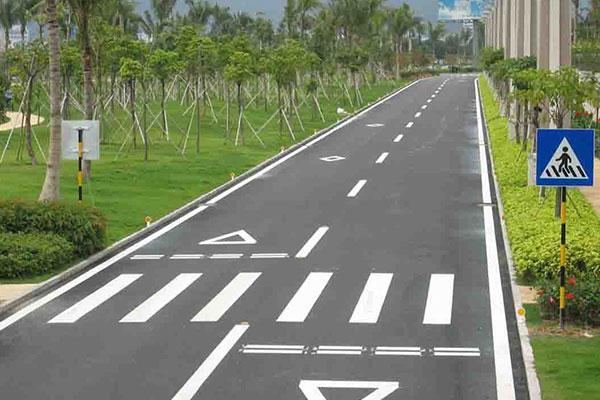 公路划线涂料，就选根尼漆